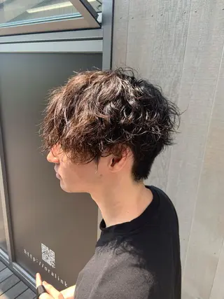 ショート カラー パーマ メンズ ハイトーンカラー🤍 山下 優華のヘアスタイル