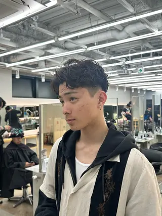 ショート パーマ メンズ カット🔥パーマ特化 fifthりょう🔥のヘアスタイル