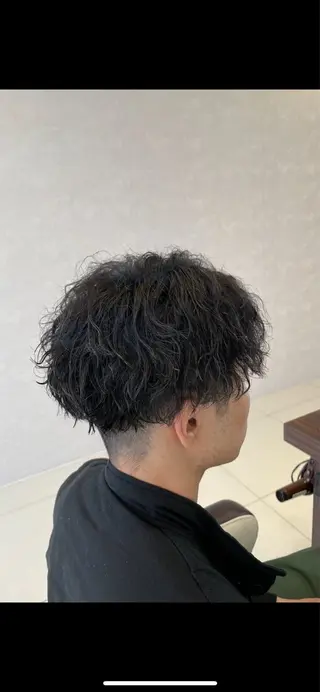 パーマ メンズ ✂︎山﨑 涼太✂︎のヘアスタイル