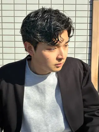 ショート パーマ メンズ 鮫島 連のヘアスタイル