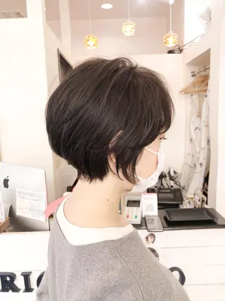ショート 大澤 唯のヘアスタイル