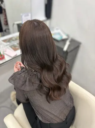 セミロング カラー 透明感カラー×顔周り mizuki🫧のヘアスタイル
