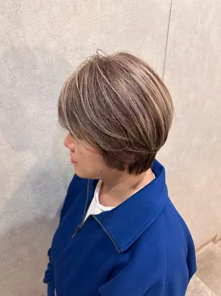 カラー R ／うる艶カラーのヘアスタイル