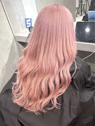 カラー 伊藤 陽菜のヘアスタイル