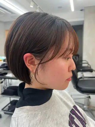 ショート 曲がる縮毛矯正 バレイヤージュ森田のヘアスタイル