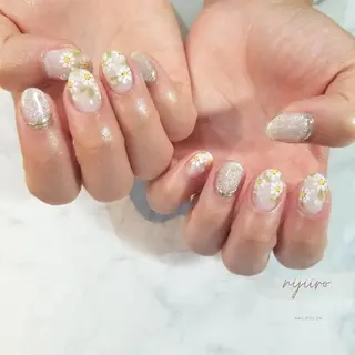 ネイル nijiiro🌈 サトウのネイルデザイン