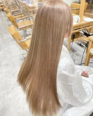 ロング カラー ハイトーンカラー♡ yuのヘアスタイル
