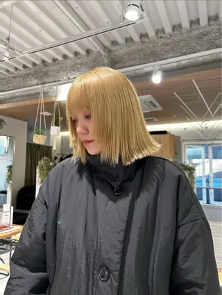 ミディアム 透明感カラー／ 暖色カラー／ここなのヘアスタイル