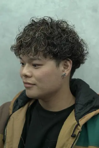 パーマ メンズ特化 石田はるむのヘアスタイル