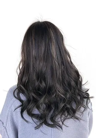 ロング カラー ヘアアレンジ RAIA💎ケア ブリーチ&パーマ💎のヘアスタイル