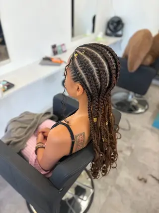 ヘアアレンジ amour 川崎のヘアスタイル