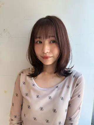 ミディアム カラー スタイリスト 林 風香のヘアスタイル