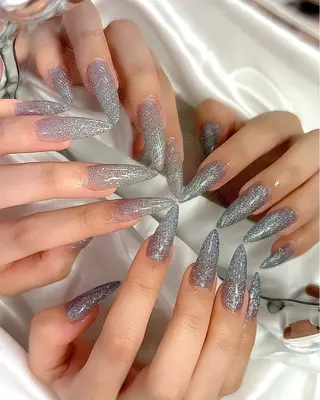ネイル Lino+ ネイル&よもぎ蒸しのネイルデザイン