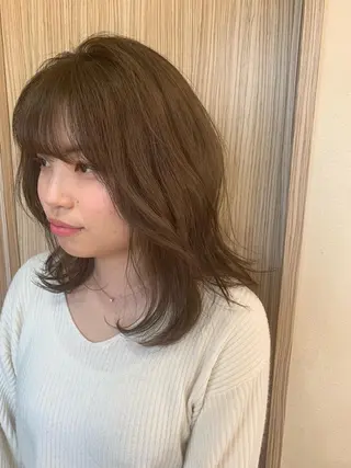 セミロング 🌸スタイリスト 山浦美恵のヘアスタイル