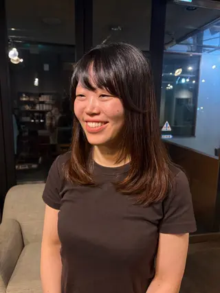 ミディアム 松倉 沙奈のヘアスタイル