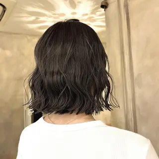 ミディアム カラー 津村 優明のヘアスタイル