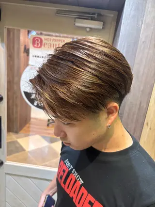 ショート カラー 稲月 凌のヘアスタイル