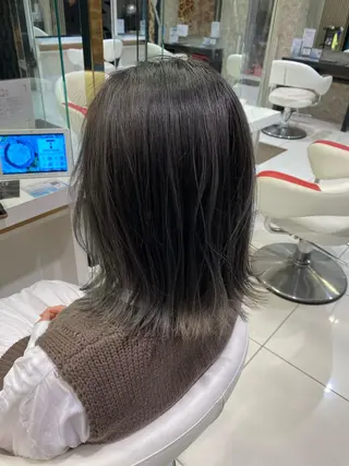 ミディアム 髪質改善・縮毛矯正 大石　郷のヘアスタイル