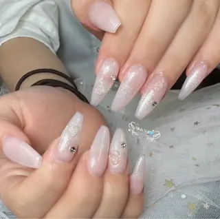ãã€ã« ðð·ð»ð² XiinhNailã®ãã€ã«ãã¶ã€ã³