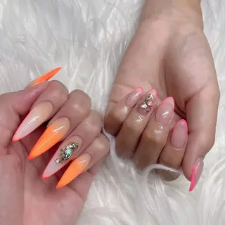 ミディアム ネイル Y. Sのネイルデザイン