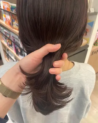 ミディアム モテ髪🫧赤み消し カラー表参道きょうこのヘアスタイル