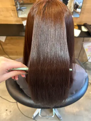 セミロング sachi 円山/カラーモデルのヘアスタイル