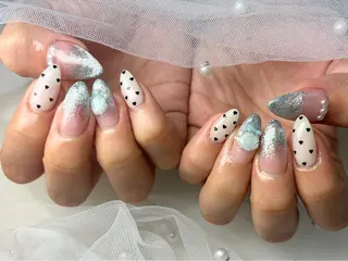 ネイル Queennail 北堀江Yumiのネイルデザイン