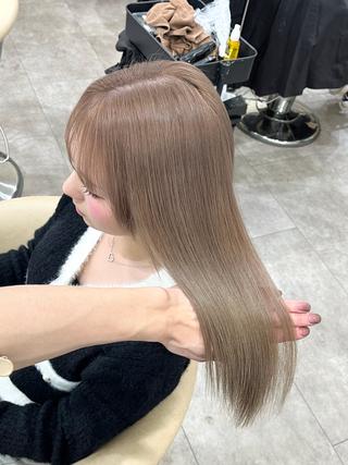 セミロング カラー 廣庭 勇人のヘアスタイル