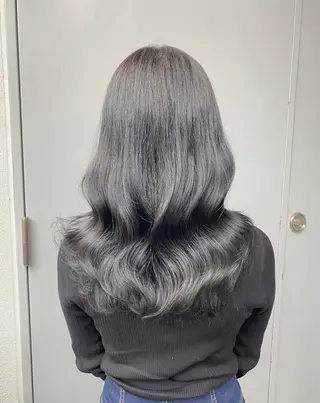 カラー ヘアアレンジ 💖似合わせカラー ブリーチ💖レイヤーのヘアスタイル