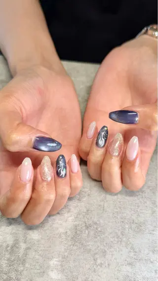 ネイル shino🌟 痛ネイルのネイルデザイン