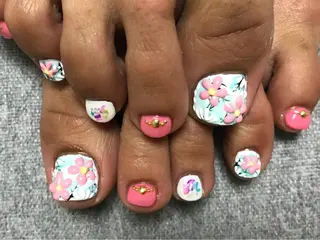 ネイル 佐藤 ゆうのネイルデザイン