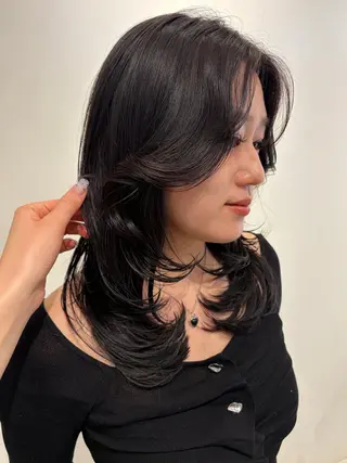 セミロング カラー 田中 遥陽のヘアスタイル