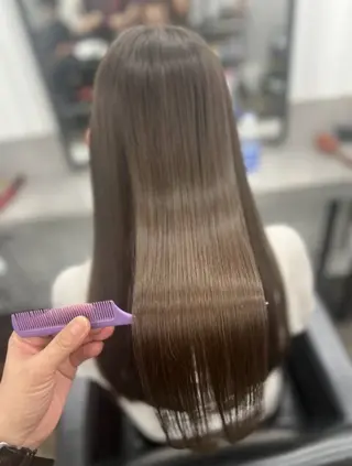 ロング 新宿💜ブリーチ 🩷HIKARUのヘアスタイル