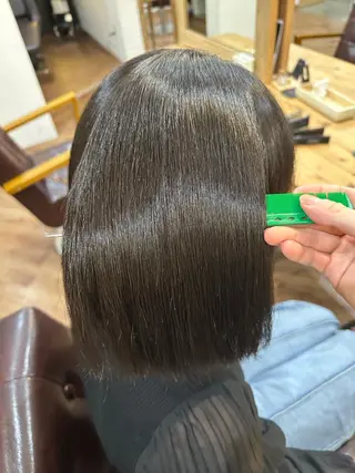 ショート パーマ 縮毛矯正/髪質改善 予約はリクエストからのヘアスタイル