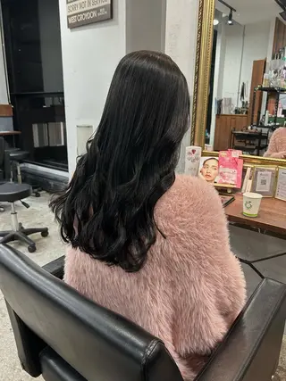 ロング loe 🦋mamiya🦋のヘアスタイル