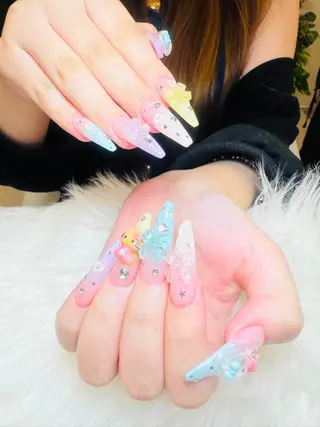 ネイル ANH ゴテゴテネイルのネイルデザイン
