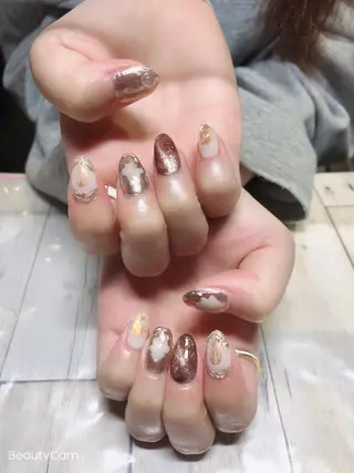 ネイル ✨アン ミユ✨のネイルデザイン