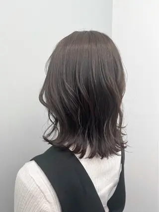 ミディアム 🥀ハイトーン/三澤 歩夢のヘアスタイル