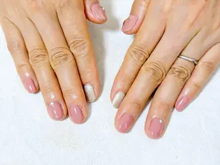 ネイル mogunail &blowのネイルデザイン