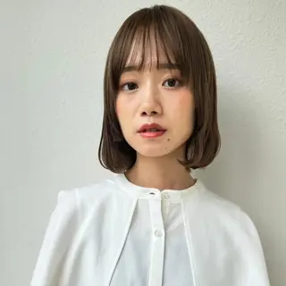 ミディアム 庭木華瑠🐾ボブ🧡 透明感カラー✨のヘアスタイル