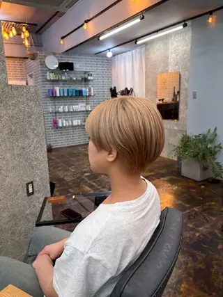 ショート ann/ 京都美容室のヘアスタイル