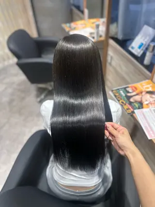 セミロング カラー Lee Horie MIUのヘアスタイル