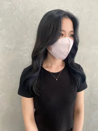 ロング カラー 佐伯 鼓乃美のヘアスタイル