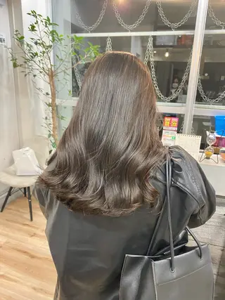 セミロング カラー ✨️今だけ無料✨️ 鶴田みなみのヘアスタイル