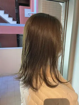 ミディアム カラー うしだ かおるのヘアスタイル