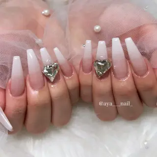 ネイル Roi ayanaのネイルデザイン