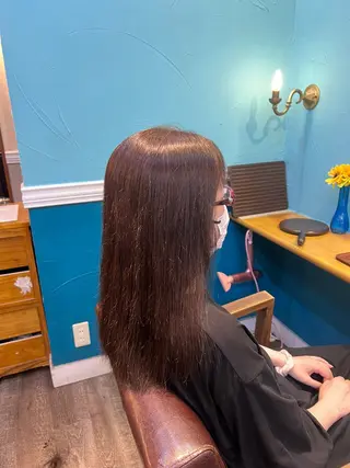 ロング 大内 芹菜のヘアスタイル