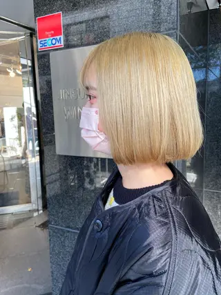 ミディアム カラー ショート/ウルフ ハイトーン/カイセイのヘアスタイル