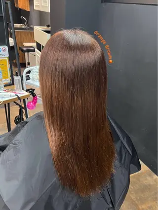 セミロング カラー 愛 理のヘアスタイル