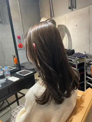 ロング カラー kana .のヘアスタイル